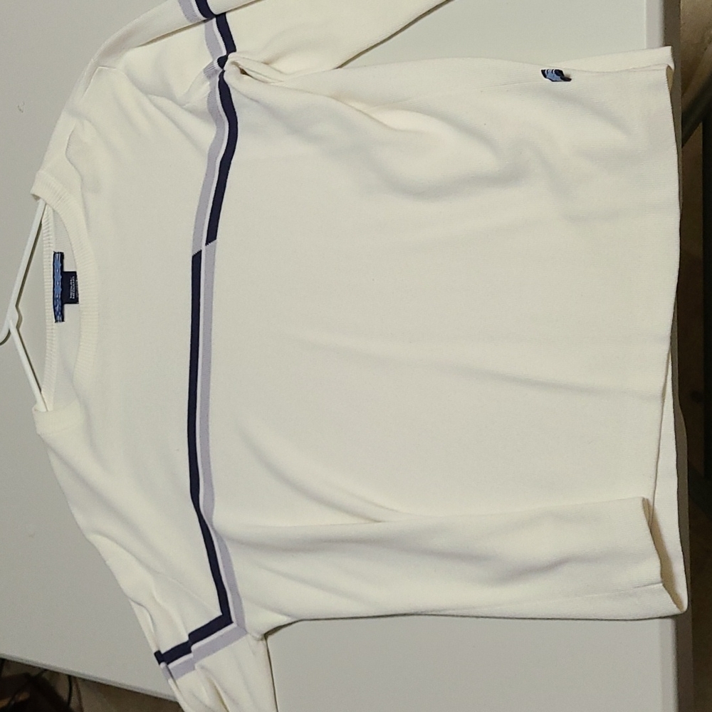 X9 sweater
